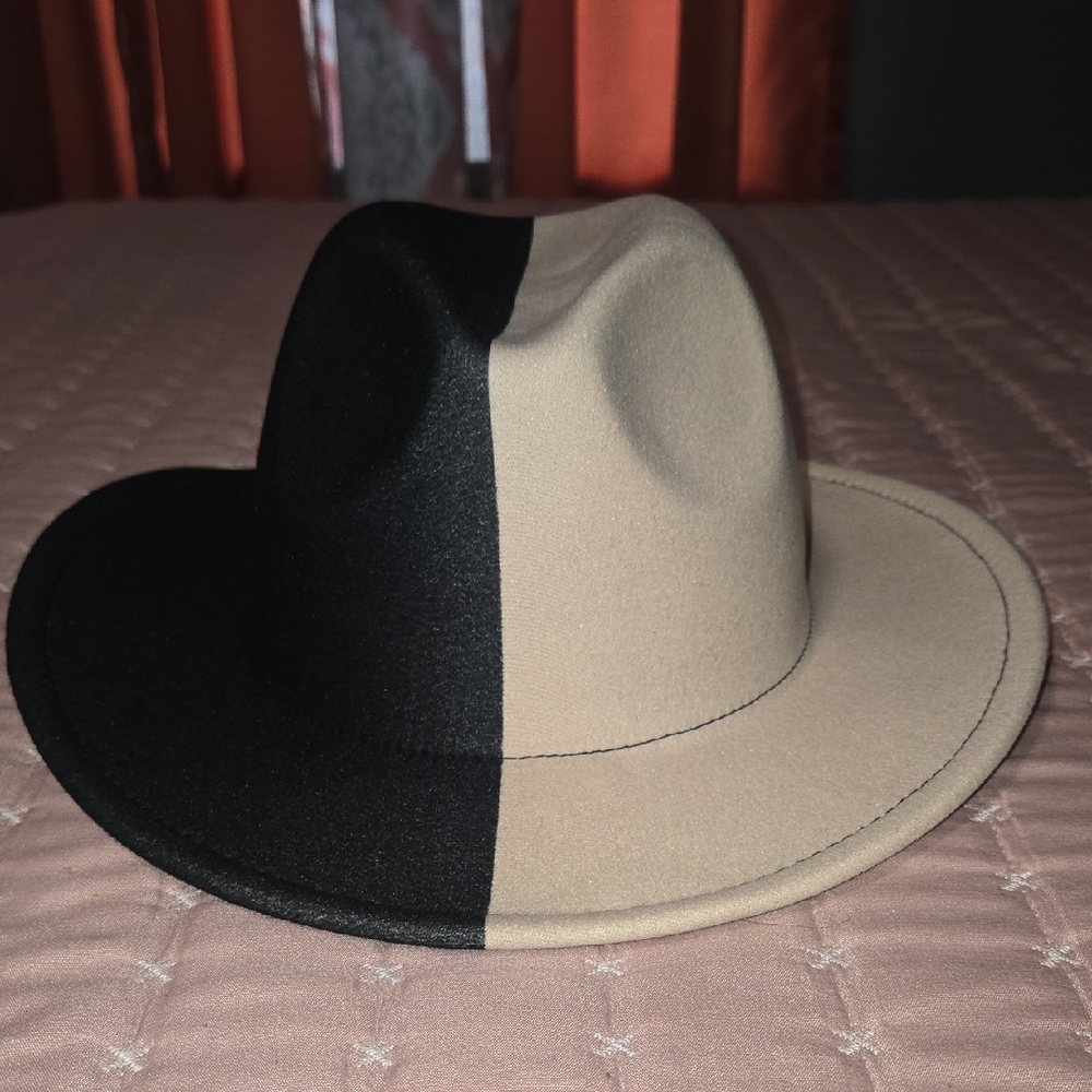 Two-Tone Black and Tan Women's Fedora Hat